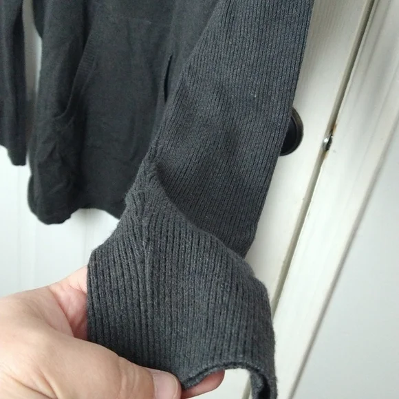 $Cyrus dark grey hooded pullover lightweight pocket ribbed sleeve sweater Size S - Picture 4 of 9